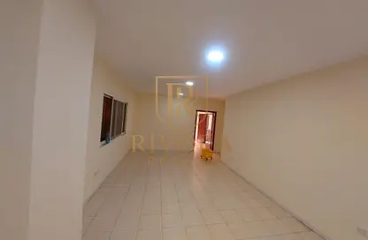 Apartment - 2 Bedrooms - 3 Bathrooms for rent in Al Souk Al Kabeer - Bur Dubai - Dubai