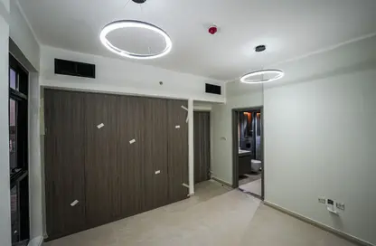 عمارة بالكامل - 8 غرف نوم - 8 حمامات للبيع في C تلال سيتي - تلال سيتي - الشارقة