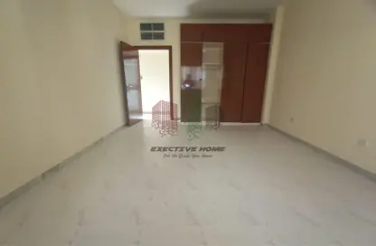 Empty Room image for: Apartment - 2 Bedrooms - 2 Bathrooms for rent in Pearl Tower - Electra Street - Abu Dhabi, Image 1