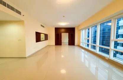 Apartment - 3 Bedrooms - 3 Bathrooms for rent in Golden Sands Tower - Al Barsha 1 - Al Barsha - Dubai