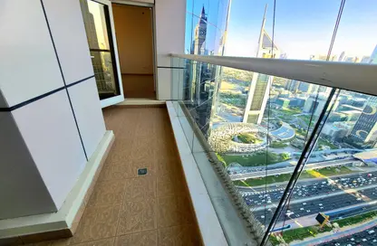 Apartment - 2 Bedrooms - 2 Bathrooms for rent in Blue Tower - Sheikh Zayed Road - Dubai