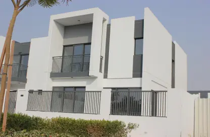 Outdoor House image for: Townhouse - 4 Bedrooms - 4 Bathrooms for sale in La Rosa - Villanova - Dubai Land - Dubai, Image 1