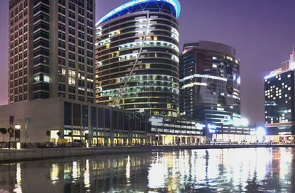 Hotel  and  Hotel Apartment - 3 Bedrooms - 3 Bathrooms for rent in Bay's Edge - Business Bay - Dubai