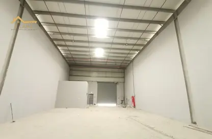 Warehouse - Studio - 1 Bathroom for rent in Al Sajaa Industrial - Al Sajaa - Sharjah
