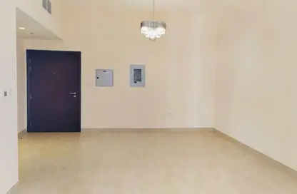 Apartment - 2 Bedrooms - 2 Bathrooms for rent in Azizi Liatris - Azizi Residence - Al Furjan - Dubai