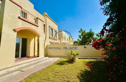 فيلا - 2 غرف نوم - 3 حمامات للايجار في الينابيع 5 - الينابيع - دبي