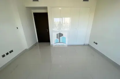 Apartment - 3 Bedrooms - 4 Bathrooms for rent in Al Marasy - Al Bateen - Abu Dhabi