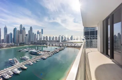Apartment - 3 Bedrooms - 3 Bathrooms for rent in Palace Beach Residence Tower 1 - Palace Beach Residence - EMAAR Beachfront - Dubai Harbour - Dubai