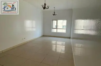 Apartment - 1 Bedroom - 2 Bathrooms for rent in Al Majaz Tower - Al Majaz - Sharjah