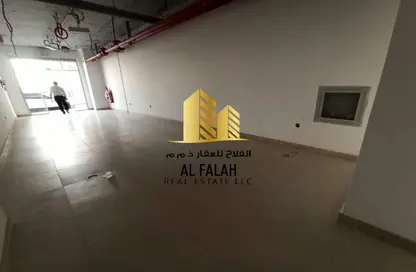 Empty Room image for: Shop - Studio for rent in Al Qulaya'ah - Al Sharq - Sharjah, Image 1
