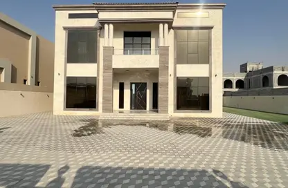 Villa - 5 Bedrooms - 7+ Bathrooms for rent in Al Aweer 1 - Al Aweer - Dubai