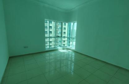 Apartment - 2 Bedrooms - 2 Bathrooms for rent in New Al Taawun Road - Al Taawun - Sharjah