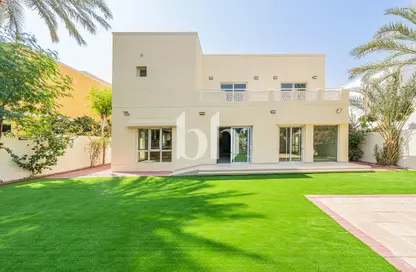 Villa - 5 Bedrooms - 5 Bathrooms for rent in Meadows 2 - Meadows - Dubai