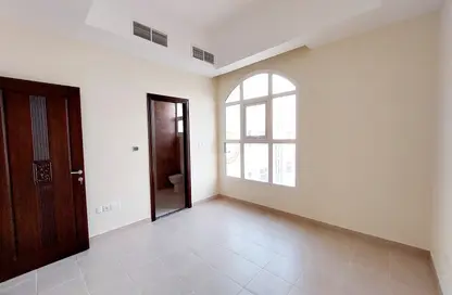 شقة - 2 غرف نوم - 3 حمامات للايجار في الكويتا - المقاطعة المركزية - العين