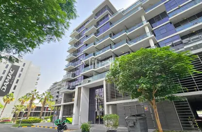 Apartment - Studio - 1 Bathroom for rent in Golf Town - DAMAC Hills - Dubai Apartment - Studio - 1 Bathroom for rent in Golf Town - DAMAC Hills - Dubai