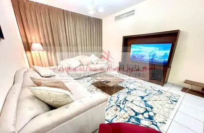 Apartment - 2 Bedrooms - 2 Bathrooms for rent in Al Shahid Tower - Al Qasba - Sharjah