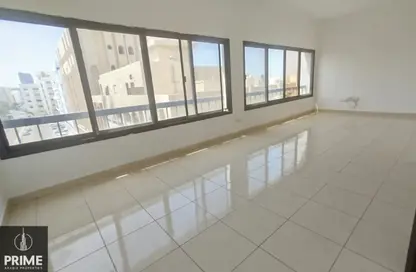 Apartment - 2 Bedrooms - 2 Bathrooms for rent in Al Muroor Building - Sultan Bin Zayed the First Street - Muroor Area - Abu Dhabi