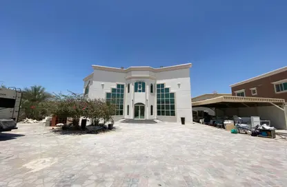 Villa - 4 Bedrooms - 6 Bathrooms for rent in Al Nouf - Sharjah