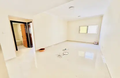 Apartment - 1 Bedroom - 2 Bathrooms for rent in Muwaileh 29 Building - Muwaileh - Sharjah