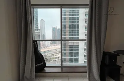 شقة - غرفة نوم - 2 حمامات للايجار في ويست هايتس 3 - الخليج التجاري - دبي