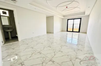 Apartment - 3 Bedrooms - 3 Bathrooms for rent in Muwaileh 29 Building - Muwaileh - Sharjah