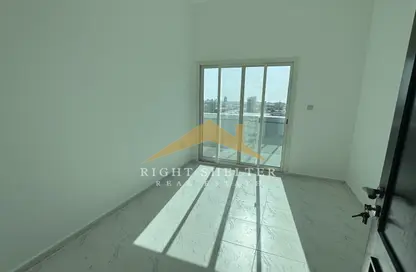 Apartment - 2 Bedrooms - 3 Bathrooms for rent in RAK Tower - Al Seer - Ras Al Khaimah