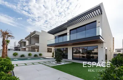 Villa - 5 Bedrooms - 5 Bathrooms for rent in Legacy - Jumeirah Park - Dubai