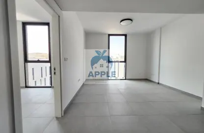 شقة - غرفة نوم - 2 حمامات للايجار في 4 ذا ريف - ذا ريف - الجادة - الشارقة