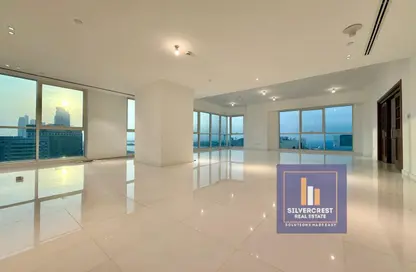 شقة - 5 غرف نوم - 7 حمامات للايجار في شارع الكورنيش - أبوظبي