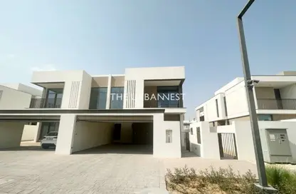 Villa - 4 Bedrooms - 5 Bathrooms for rent in Tilal Al Furjan - Al Furjan - Dubai