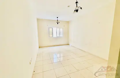Apartment - 1 Bedroom - 2 Bathrooms for rent in Muwaileh 29 Building - Muwaileh - Sharjah