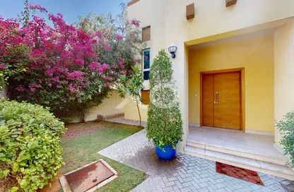 Villa - 3 Bedrooms - 4 Bathrooms for sale in Legacy - Jumeirah Park - Dubai