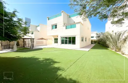 فيلا - 4 غرف نوم - 5 حمامات للايجار في فلل سيركل - قرية الجميرا سركل - دبي
