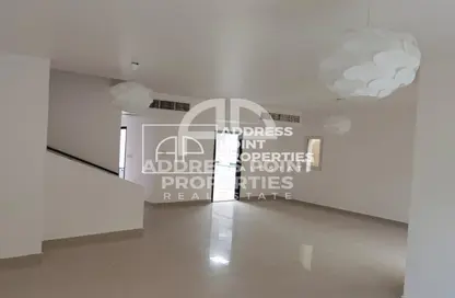Villa - 5 Bedrooms - 6 Bathrooms for sale in Arabian Style - Al Reef Villas - Al Reef - Abu Dhabi