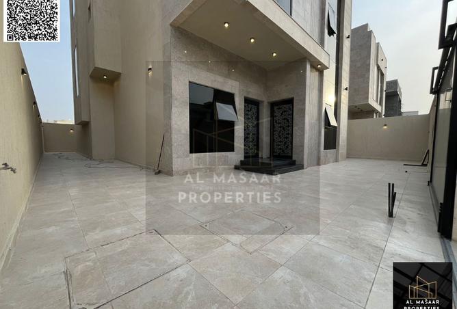 15178332 - Property Image 2