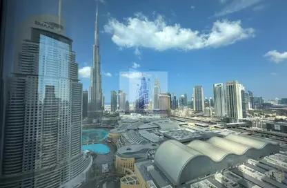 Apartment - 2 Bedrooms - 2 Bathrooms for sale in Boulevard Point - Downtown Dubai - Dubai