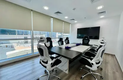 Office Space - Studio - 4 Bathrooms for rent in Hamdan Street - Abu Dhabi