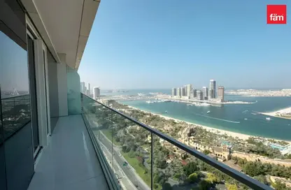 Apartment - 3 Bedrooms - 5 Bathrooms for rent in Avani Palm View Hotel  and  Suites - Dubai Media City - Dubai