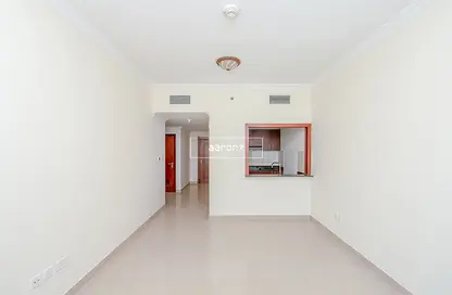 Apartment - 1 Bedroom - 2 Bathrooms for rent in Time Place Tower - Dubai Marina - Dubai