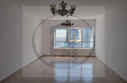 Empty Room image for: Apartment - 2 Bedrooms - 3 Bathrooms for rent in Al Taawun - Sharjah, Image 1