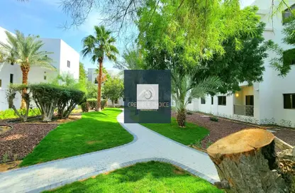 Apartment - 2 Bedrooms - 2 Bathrooms for rent in The Gardens Buildings - The Gardens - Dubai