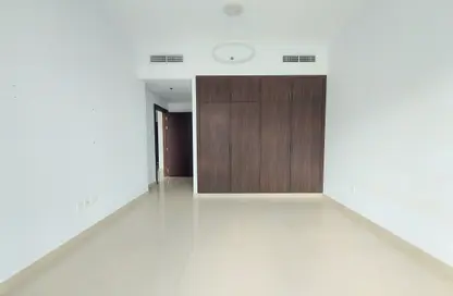 Apartment - 1 Bedroom - 2 Bathrooms for rent in Elysium 1 - Jumeirah Garden City - Al Satwa - Dubai