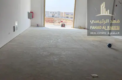 مستودع - استوديو - 1 حمام للايجار في الجرف الصناعية 2 - الجرف الصناعية - عجمان