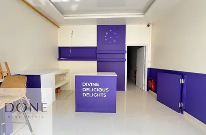 Shop - Studio - 1 Bathroom for rent in Muwaileh 29 Building - Muwaileh - Sharjah