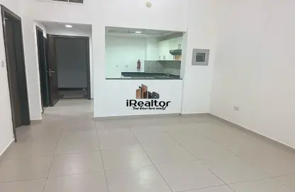 شقة - غرفة نوم - 2 حمامات للايجار في مبنى السبيل - الغدير - أبوظبي