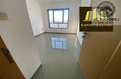 شقة - 2 غرف نوم - 2 حمامات للايجار في الجرف 2 - الجرف - عجمان وسط المدينة - عجمان