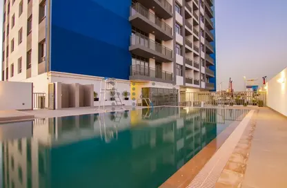 شقة - 2 غرف نوم - 2 حمامات للايجار في منيرة ريزيدنس - مجمع دبي ريزيدنس - دبي