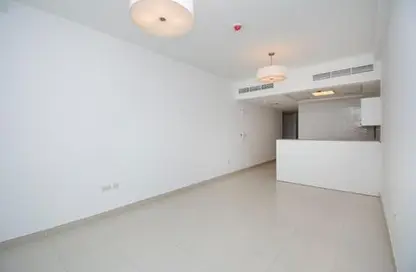 شقة - غرفة نوم - 2 حمامات للبيع في تلال الخيل - القوز - دبي