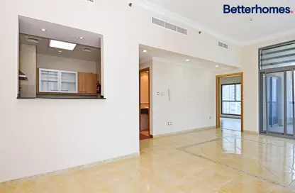 شقة - غرفة نوم - 1 حمام للايجار في برج الزمرد - دبي مارينا - دبي