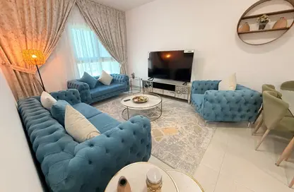 شقة - 2 غرف نوم - 2 حمامات للايجار في شارع التعاون الجديد - التعاون - الشارقة